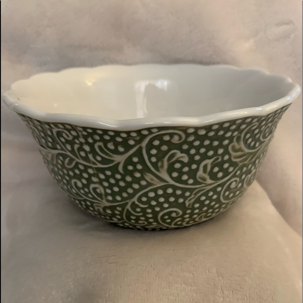 Set of 2 Temptations Bowls